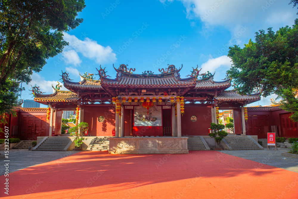 Naklejka premium Main Gateway Shanmen of Thean Hou Temple (Tianhou Gong, Tin Hau Temple). This temple is Mazu temple dedicated to Goddess of Sea Mazu, The temple is a World Heritage Site in Licheng, Quanzhou, Fujian,