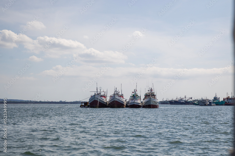 Fototapeta premium fishing boat in the port