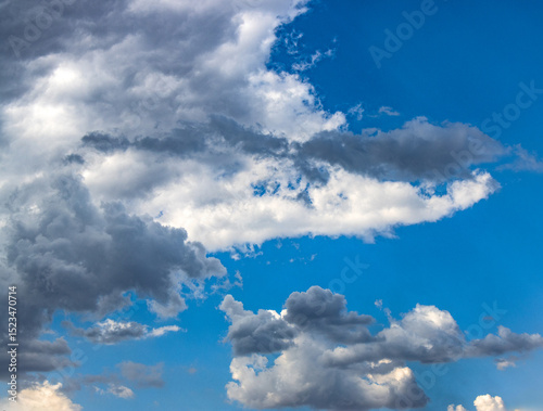 Fototapeta Naklejka Na Ścianę i Meble -  blue sky with clouds