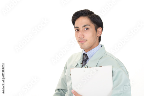 作業服を着た男性