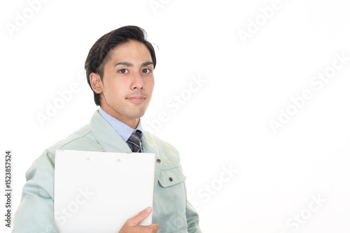 作業服を着た男性