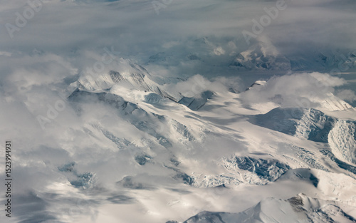Fototapeta Naklejka Na Ścianę i Meble -  Mountain and clouds view of the Antarctica.