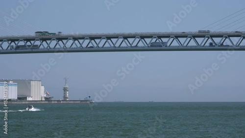 サンシャインワーフ神戸からみる東神戸大橋 (タイムラプス)