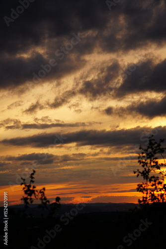 dramatische Wolken am Abend