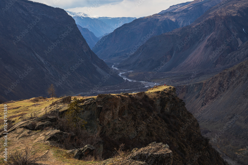 Fototapeta premium View to The Katu-Yaryk pass