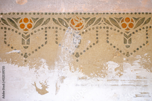 Inneneinrichtung, Design: Wandputz mit dekorativem Muster im Altbau.