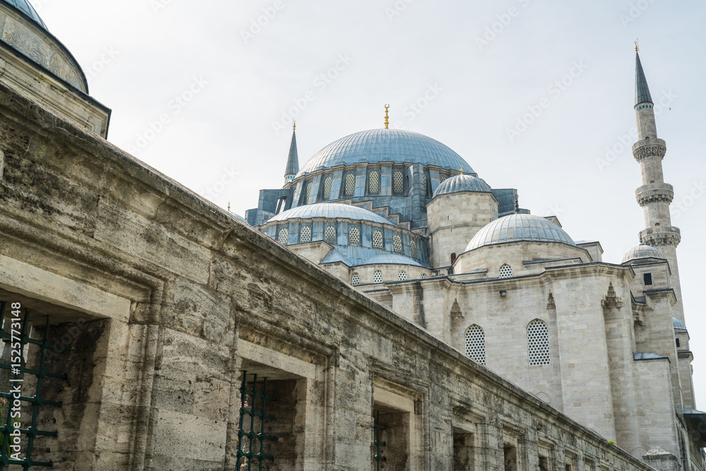 Fototapeta premium Close-up of Byzantine-Style Mosque Dome in Istanbul, Turkey