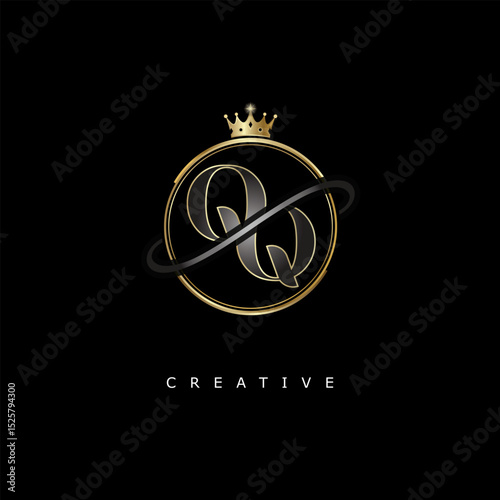 QQ Luxury Creative Logo – Elegant Gold Monogram Letter mark with Crown, Circle & Royal Style for Fashion, Boutique, Jewelry, Branding & Premium Identity Design