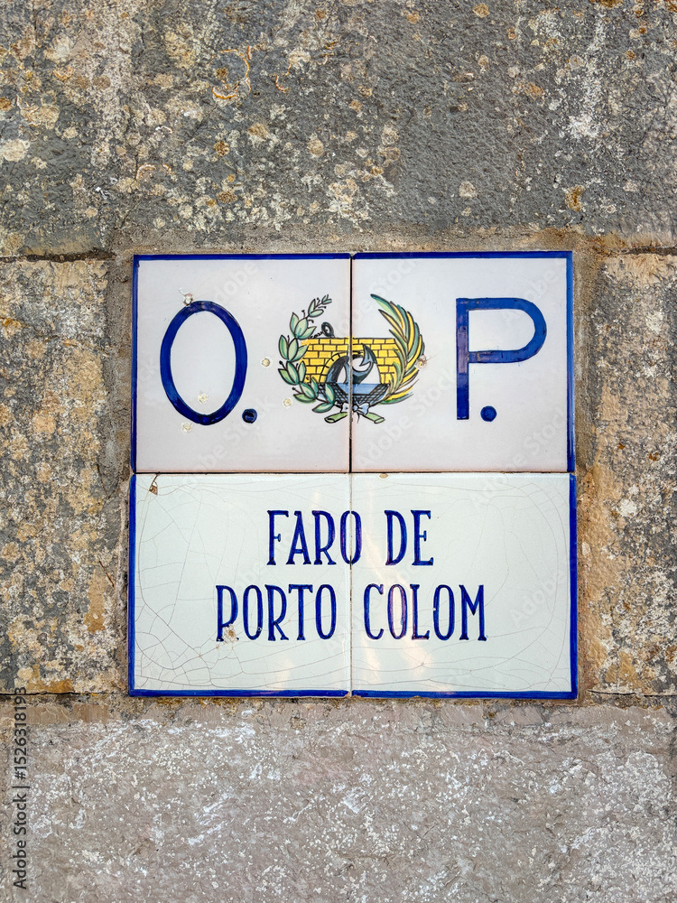 Fototapeta premium Faro de Portocolom en la Isla de Mallorca, Baleares