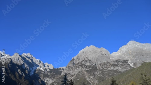 Jade Dragon Snow Mountain,Yunnan,Kunming,China,snowy peaks,majestic views,high altitude,serene landscape,travel destination,pristine snow,cultural heritage,adventure tourism,stunning panorama