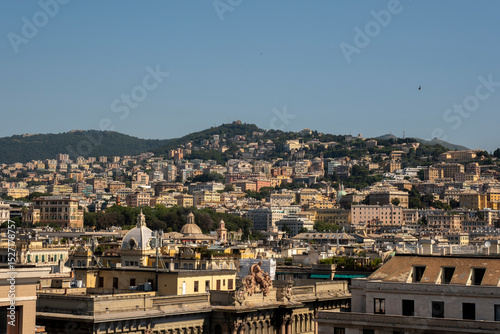 Fototapeta Naklejka Na Ścianę i Meble -  panoramic view of the city of genoa, Italy