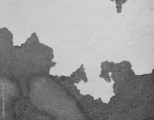 Fototapeta Naklejka Na Ścianę i Meble -  Crack wall texture peeling effect background, white grey building cement damage pattern plaster grunge black line paint surface abstract, construction rough street concrete backdrop.