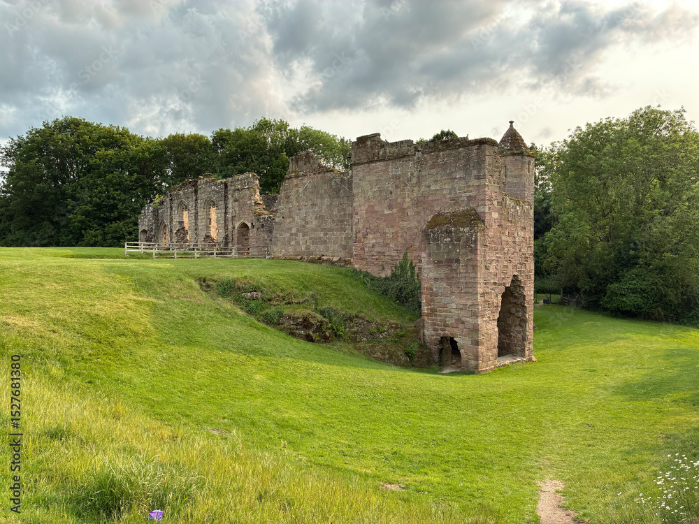Fototapeta premium Spofforth Castle, located in North Yorkshire, England, is a fortified manor house. The castle was once a grand residence but now in ruins.