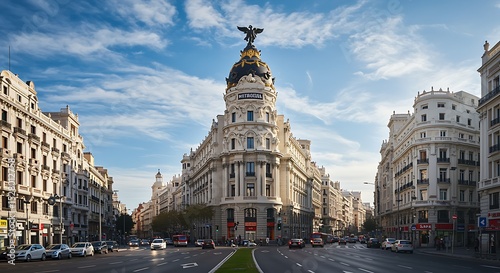 Iconic Metropolis Building A Stunning Architectural Marvel in Madrid, Spain