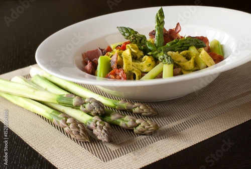 stir fried asparagus with bacon