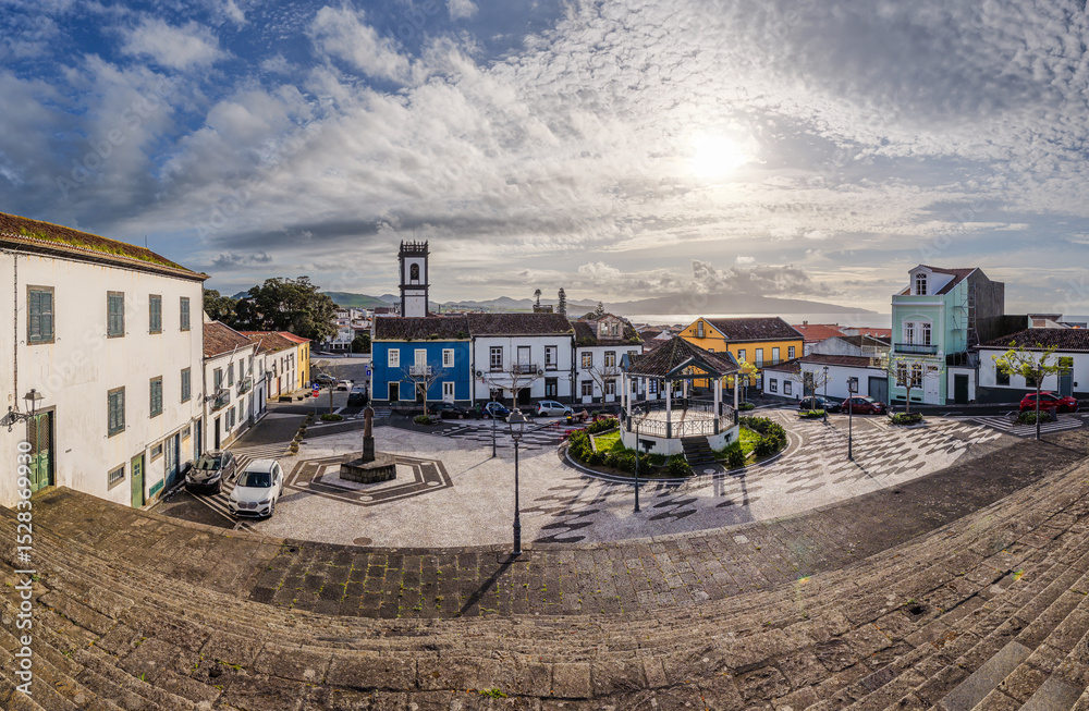 Obraz premium Central square of Ribeira Grande, Sao Miguel, Azores, Portugal.