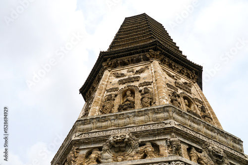 Guangsheng Temple Pagoda, Yi County, Jinzhou, China
