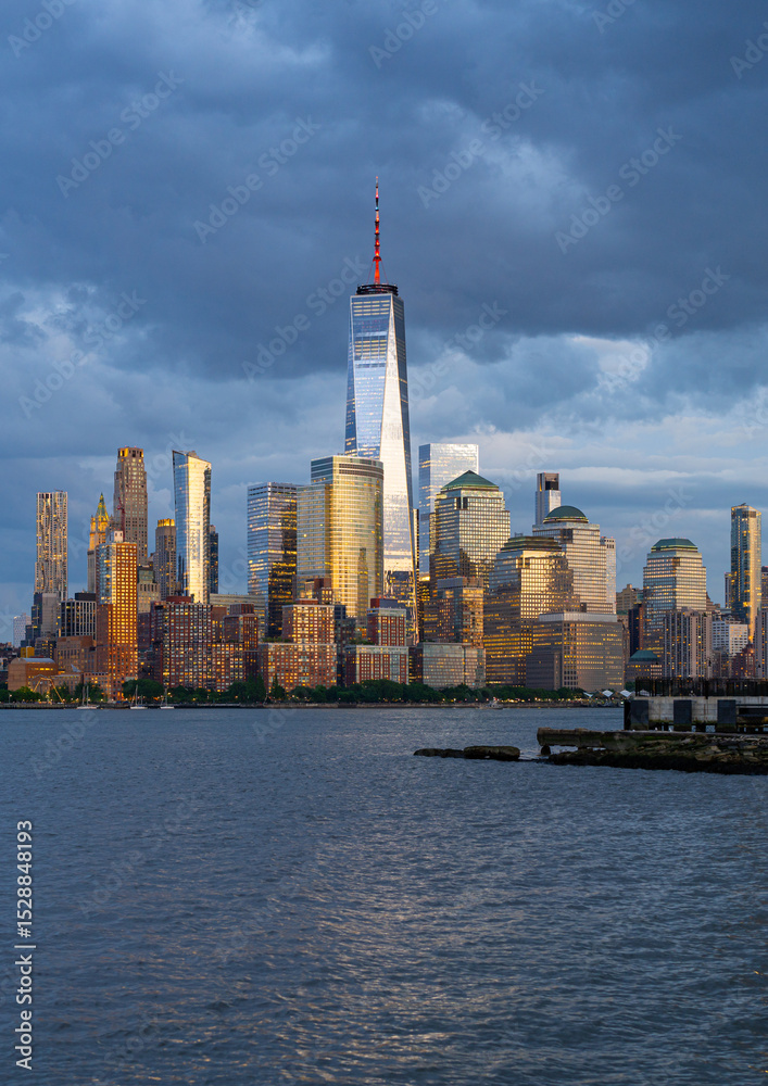 Fototapeta premium The skyline of New York City, United States, USA. NYC skyline. Panorama of New York. New York skyscrapers. Beautiful view in Manhattan, Empire State Building in NYC. The New York Times Building.