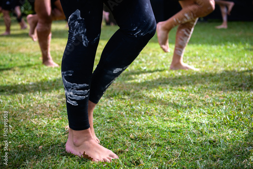 Fotografija The legs of Indigenous teenagers performing an Aboriginal cultural dance - horiz