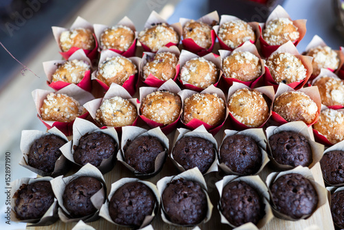 Postres, dulces, pasteles, repostería, gominolas, pastelitos, picapica, candy-bar, piruletas, caramelos