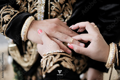 Photography Photo of a wedding celebration with Javanese customs