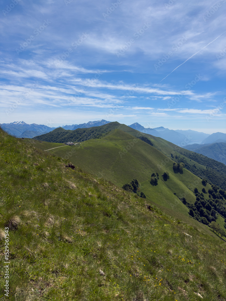 Fototapeta premium beautiful view of Mount Tremezzo and Mount Crocione on a sunny summer day.