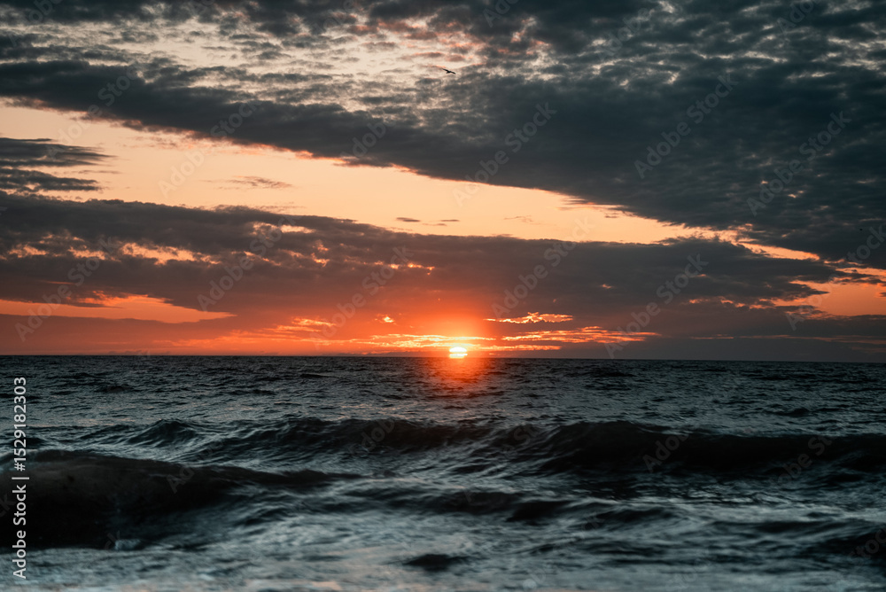 Obraz premium Sonnenuntergang am Meer