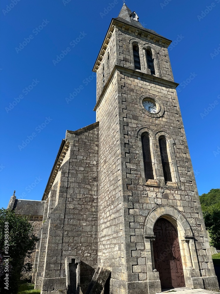 Fototapeta premium Église Sainte-Madeleine d'Ayen