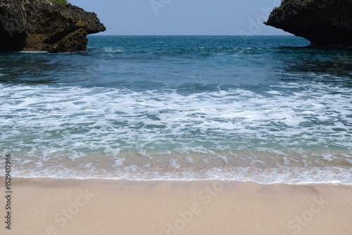 Fototapeta Naklejka Na Ścianę i Meble -  View Landscape of beautiful Bay. Tropical beach summer with sand, wave, blue ocean, rocky