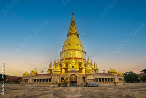 Phra Mahathat Chedi Sri Wiang Chai lamphun thailand.