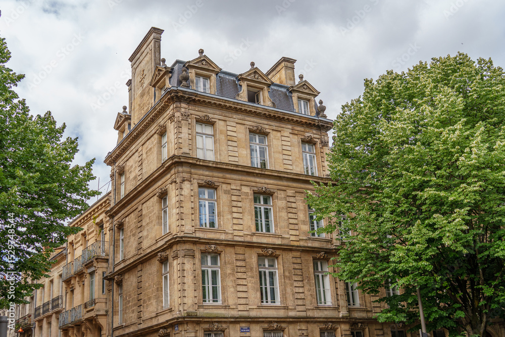 Fototapeta premium Bordeaux an der Garonne in Frankreich