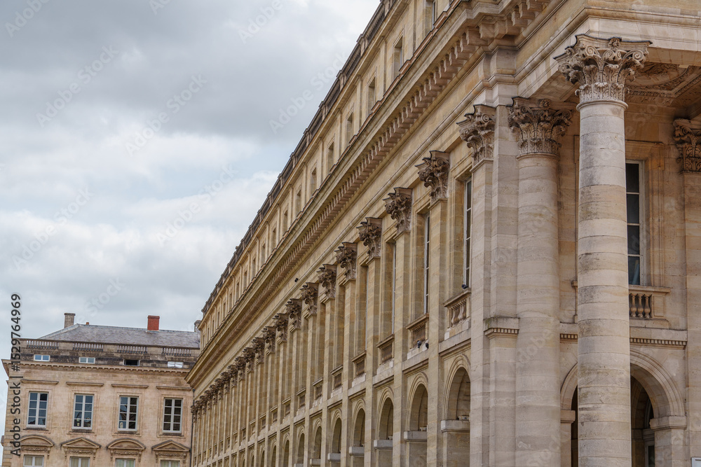 Fototapeta premium Bordeaux an der Garonne in Frankreich