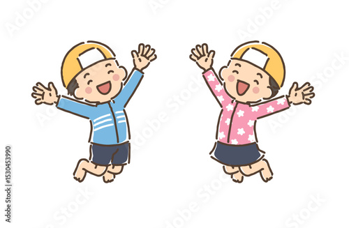 笑顔でジャンプしている水着の男の子と女の子