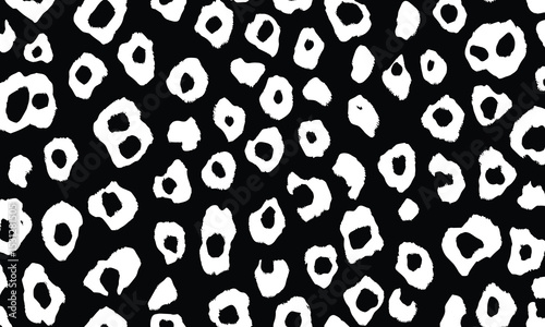 Leopard print pattern, seamless repeating pattern, vector art, simple shapes, flat design, black and white, no shadows. 