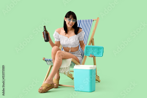 Young woman with portable f...