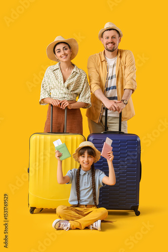 Family of tourists with pas...