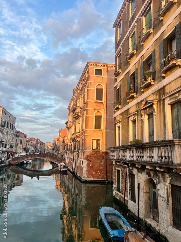 Naklejka premium canal in venice