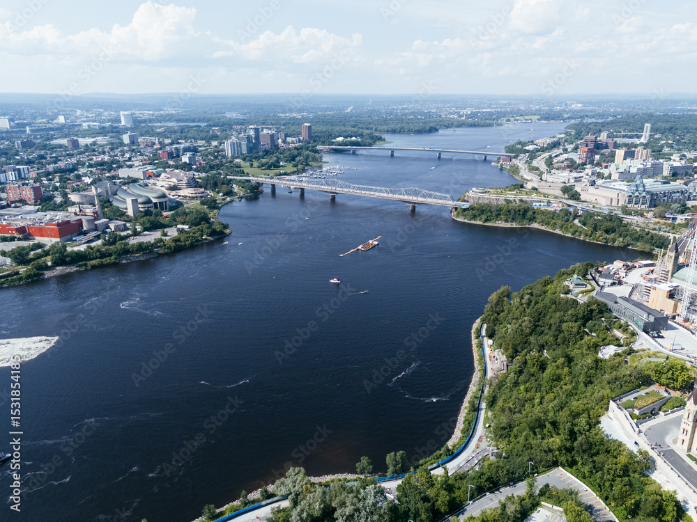 Fototapeta premium Aerial view of hydro dam in the Ottawa-Gatineau metropolitan area.