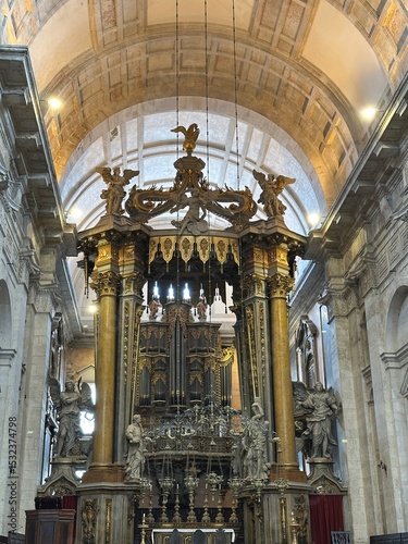 A large gold and black cathedral