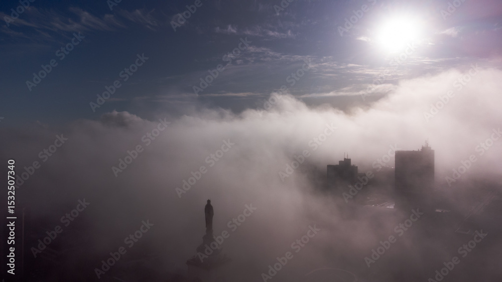 Obraz premium fog in the city. Apucarana city