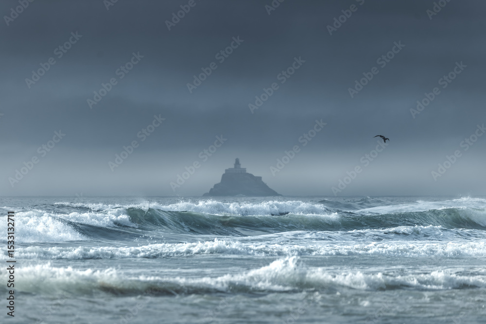Fototapeta premium Ominous View of the Lighthouse from Cannon Beach Oregon