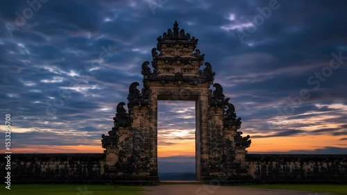 Balinese Gate at Sunrise: Cultural Landmark