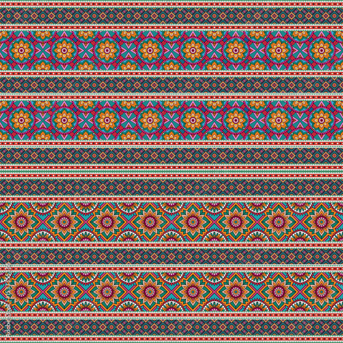 ethnic floral seamless pattern. abstract ornamental pattern