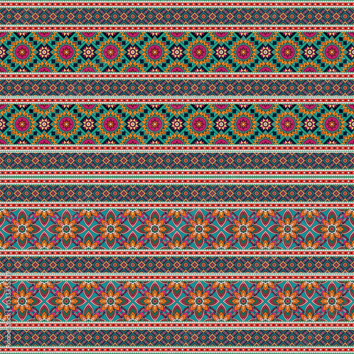ethnic floral seamless pattern. abstract ornamental pattern