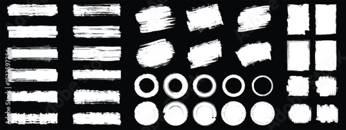 Set of hand painted chalk brushes. Grunge Brush Strokes Set. Straight line and circles vector brush strokes with chalkboard background can be used as art brushes. vector brushs 