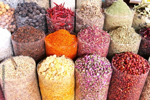 Fototapeta Naklejka Na Ścianę i Meble -  Middle Eastern spice market in Dubai