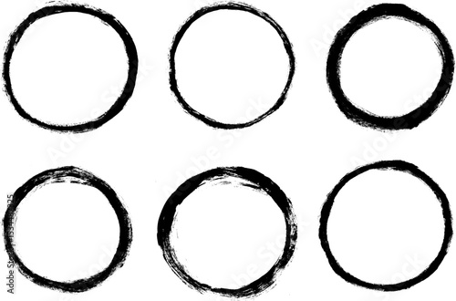 Circle Frame Grunge Brush Stroke Drawing Vector Set