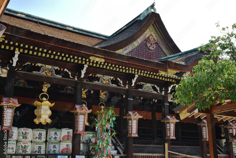 Naklejka premium 夏の北野天満宮 拝殿(京都市上京区)