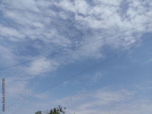 Blue sky background with small clouds natural composition panoramic image,Fondo de cielo azul con pequeñas nubes composición natural imagen panorámica,(34)