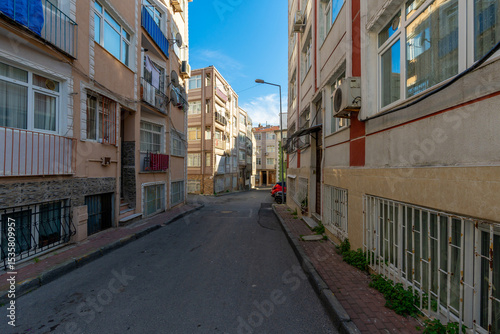 Narrow streets of the old district of Istanbul